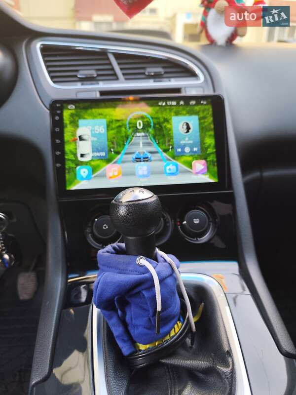 Мікровен Peugeot 5008 2011 в Харкові