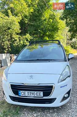 Мікровен Peugeot 5008 2015 в Чернівцях