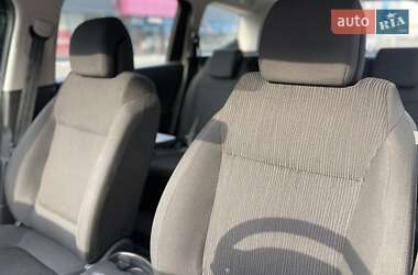 Мікровен Peugeot 5008 2013 в 