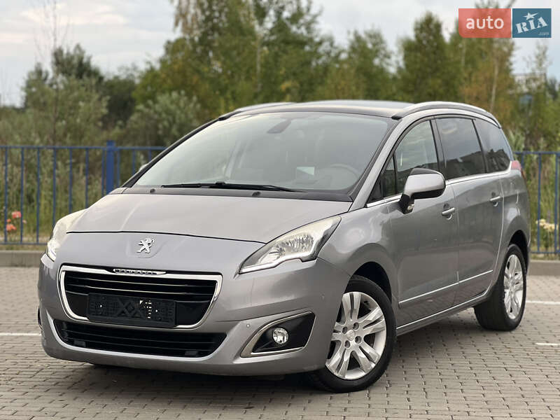Микровэн Peugeot 5008 2016 в Дрогобыче