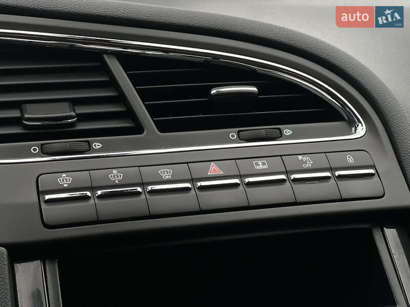 Микровэн Peugeot 5008 2016 в Дрогобыче