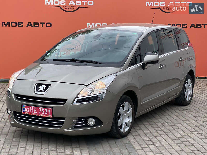 Микровэн Peugeot 5008 2011 в Ровно
