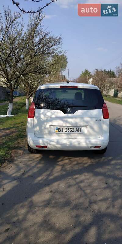 Мікровен Peugeot 5008 2014 в Полтаві