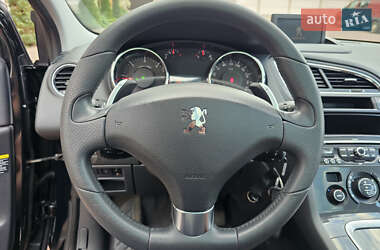 Микровэн Peugeot 5008 2012 в 