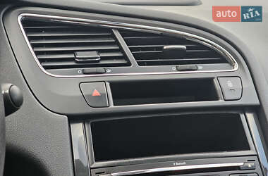 Микровэн Peugeot 5008 2012 в 