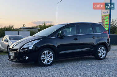 Микровэн Peugeot 5008 2010 в 