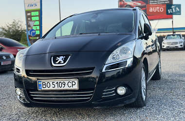 Микровэн Peugeot 5008 2010 в 