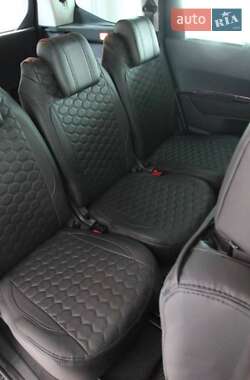 Универсал Peugeot 5008 2013 в 