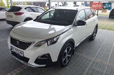 Позашляховик / Кросовер Peugeot 5008 2020 в Львові