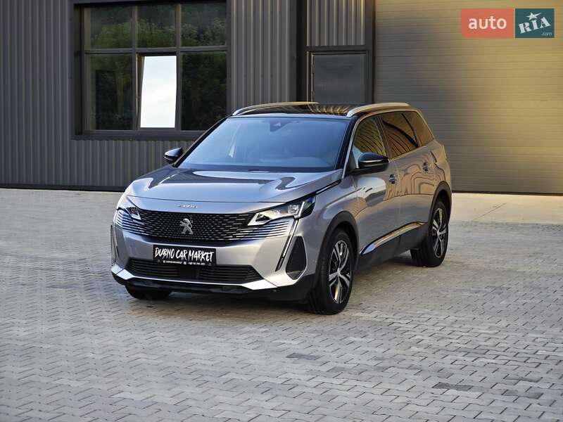 Позашляховик / Кросовер Peugeot 5008 2021 в Дубні