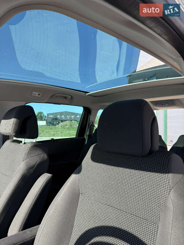 Микровэн Peugeot 5008 2014 в Калуше