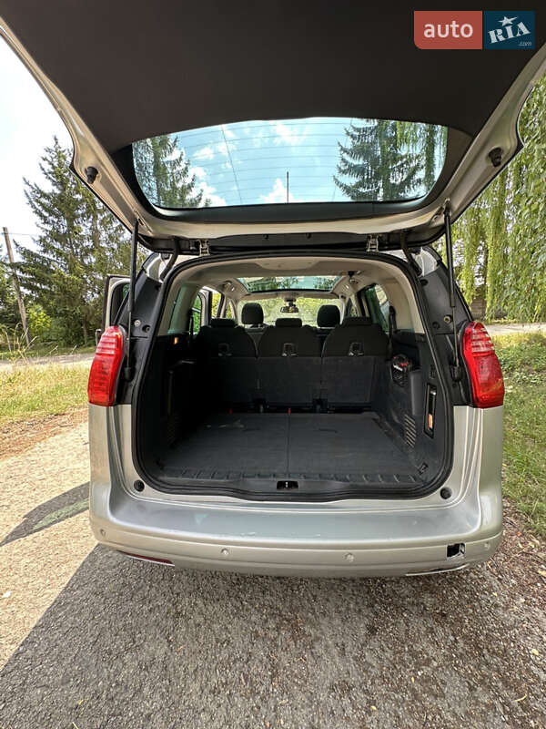 Мікровен Peugeot 5008 2012 в Заліщиках