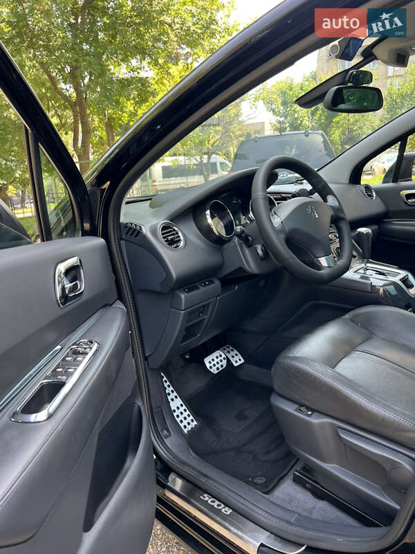 Мікровен Peugeot 5008 2010 в Чернівцях