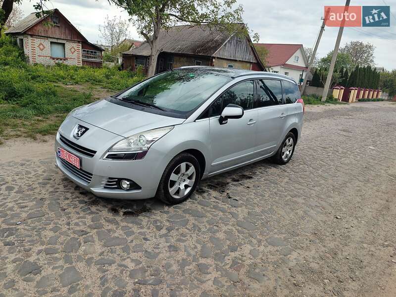 Мікровен Peugeot 5008 2010 в Ковелі