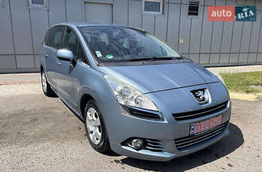 Мікровен Peugeot 5008 2010 в Черкасах
