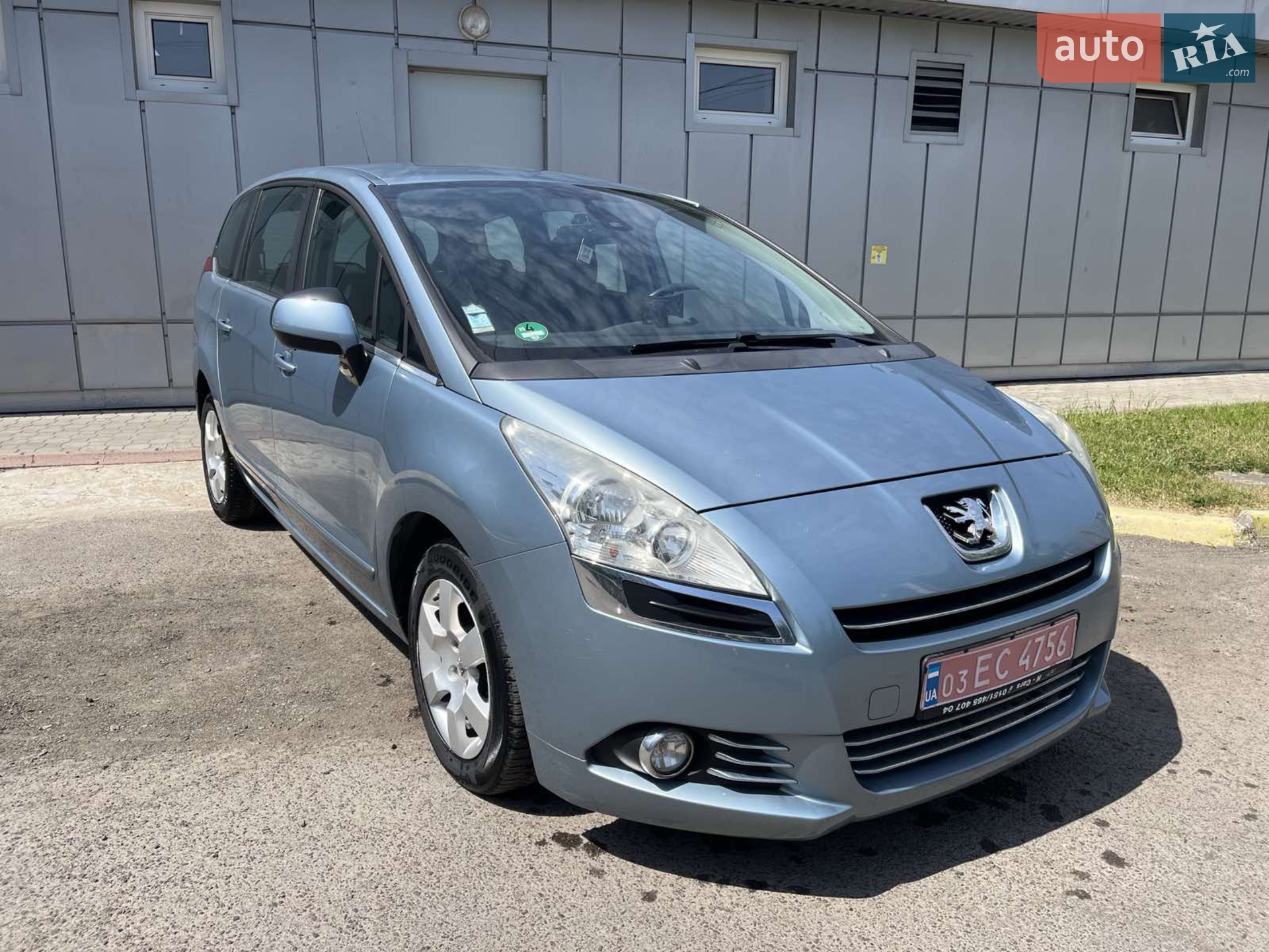 2010 Peugeot 5008 - фото 1