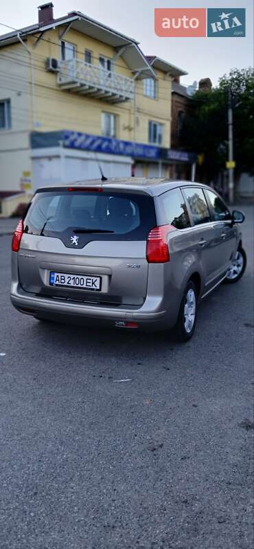 Микровэн Peugeot 5008 2010 в Виннице