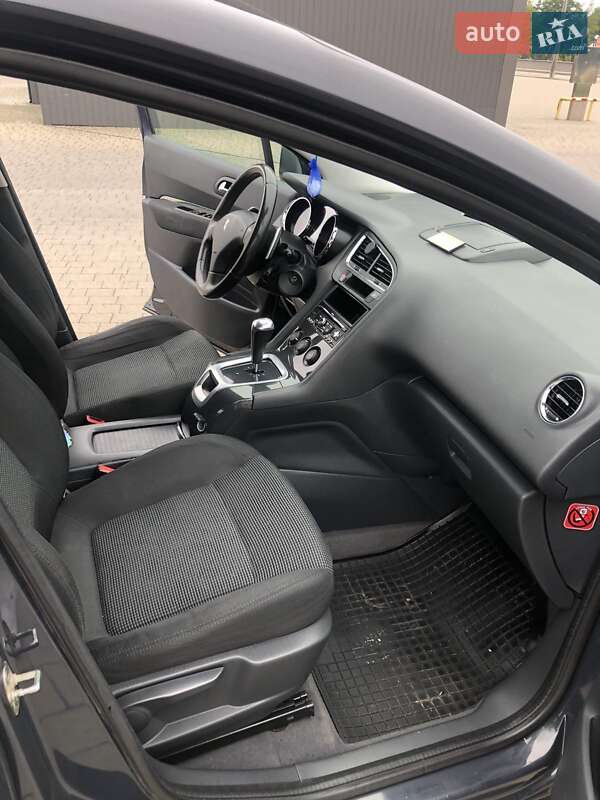 Мікровен Peugeot 5008 2010 в Дрогобичі