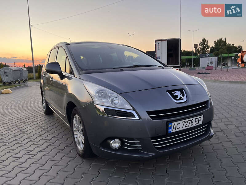 Мікровен Peugeot 5008 2011 в Луцьку