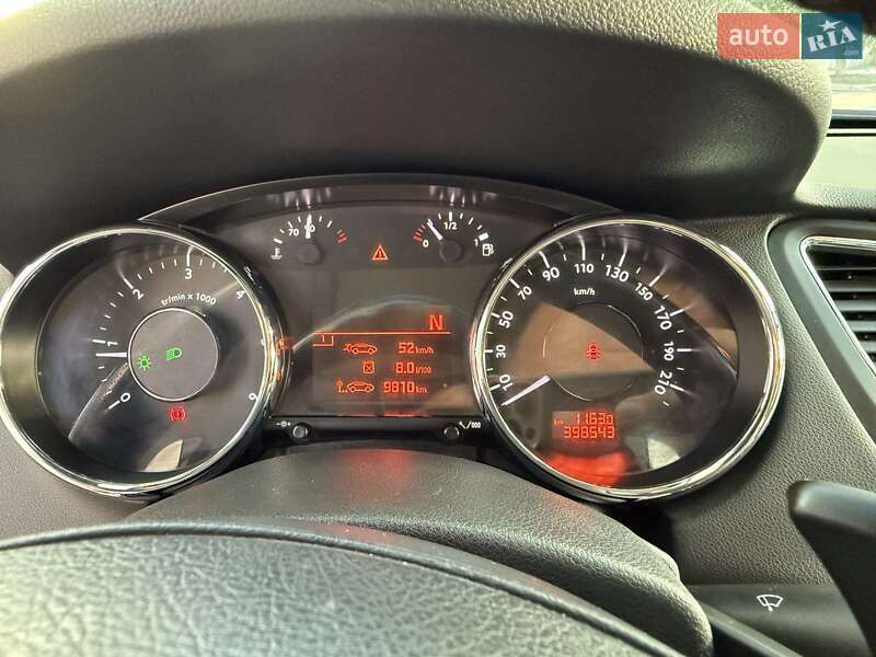 Мікровен Peugeot 5008 2011 в Ізмаїлі