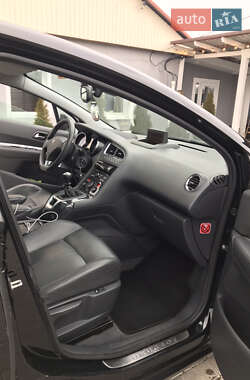 Микровэн Peugeot 5008 2010 в Первомайске