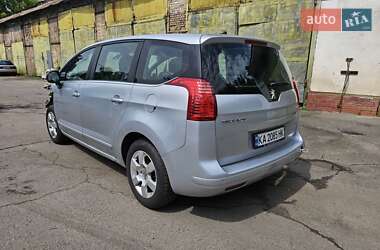 Микровэн Peugeot 5008 2010 в Киеве