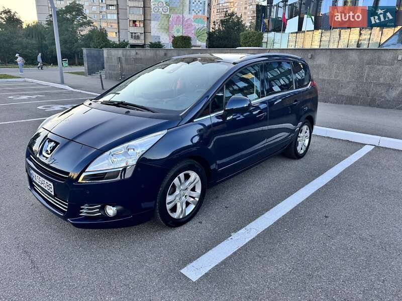 Peugeot 5008 2010 Peugeot 5008 2010