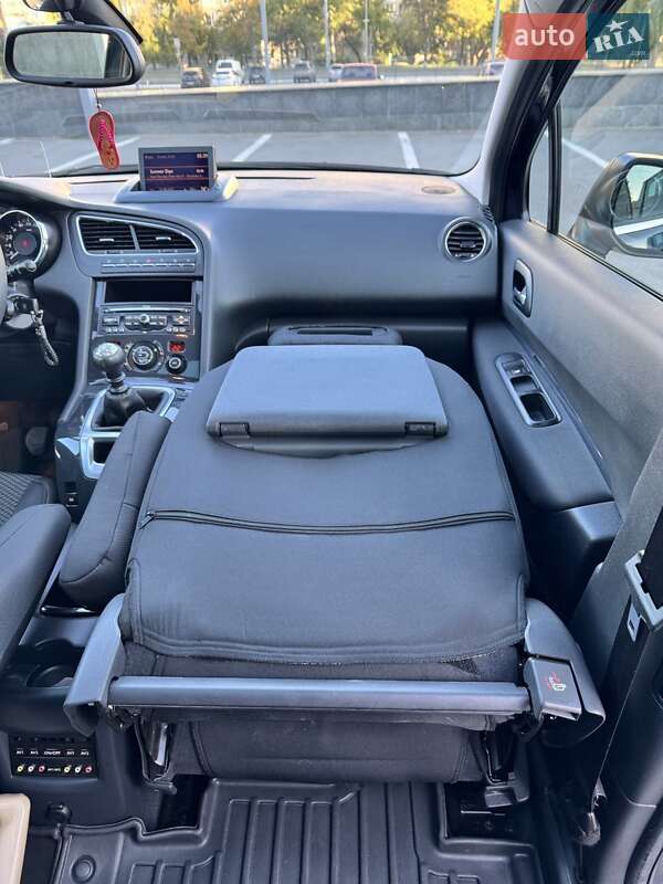 Микровэн Peugeot 5008 2010 в Харькове фото 105 Микровэн Peugeot 5008 2010 в Харькове