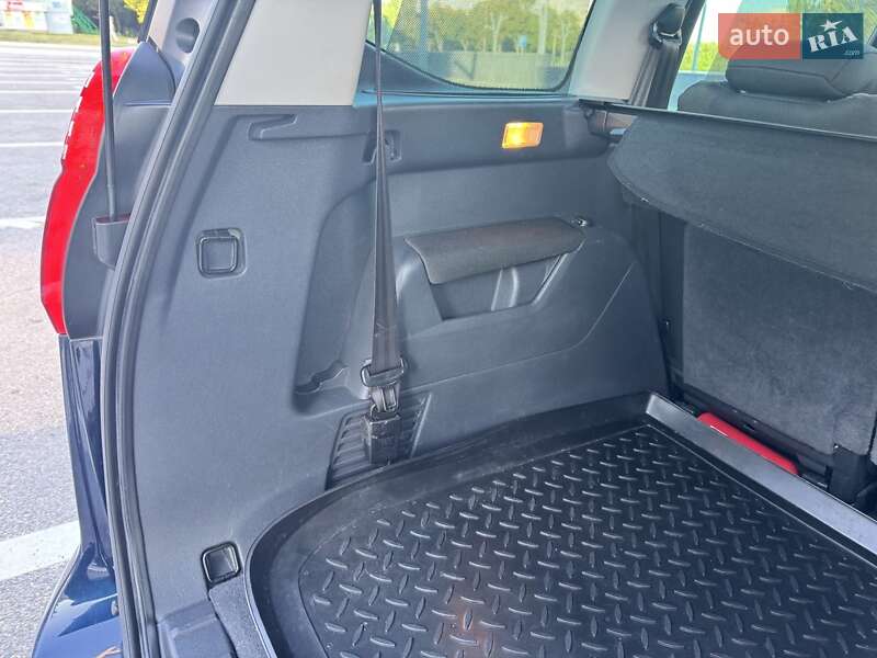 Микровэн Peugeot 5008 2010 в Харькове фото 124 Микровэн Peugeot 5008 2010 в Харькове