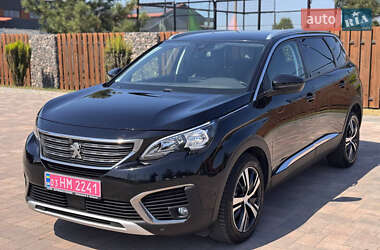 Внедорожник / Кроссовер Peugeot 5008 2020 в Ивано-Франковске