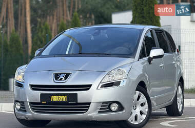 Мікровен Peugeot 5008 2010 в Києві