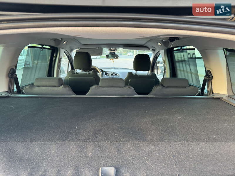 Мікровен Peugeot 5008 2012 в Луцьку