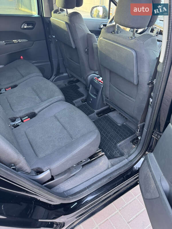 Мікровен Peugeot 5008 2012 в Луцьку