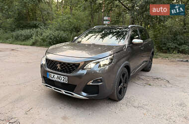 Внедорожник / Кроссовер Peugeot 5008 2018 в Луцке