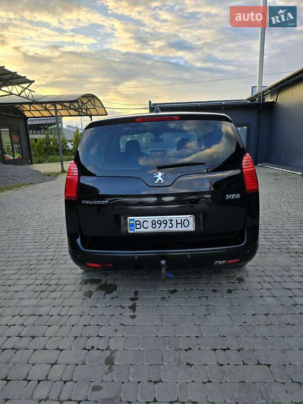 Мікровен Peugeot 5008 2010 в Львові