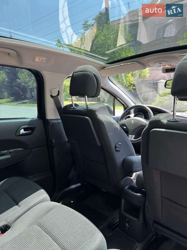 Микровэн Peugeot 5008 2012 в Ивано-Франковске фото 16 Микровэн Peugeot 5008 2012 в Ивано-Франковске