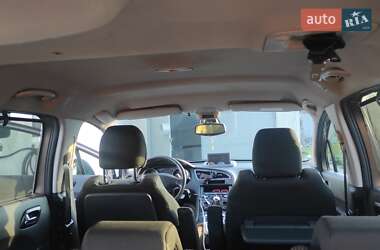 Микровэн Peugeot 5008 2010 в 
