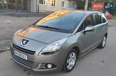 Микровэн Peugeot 5008 2010 в 