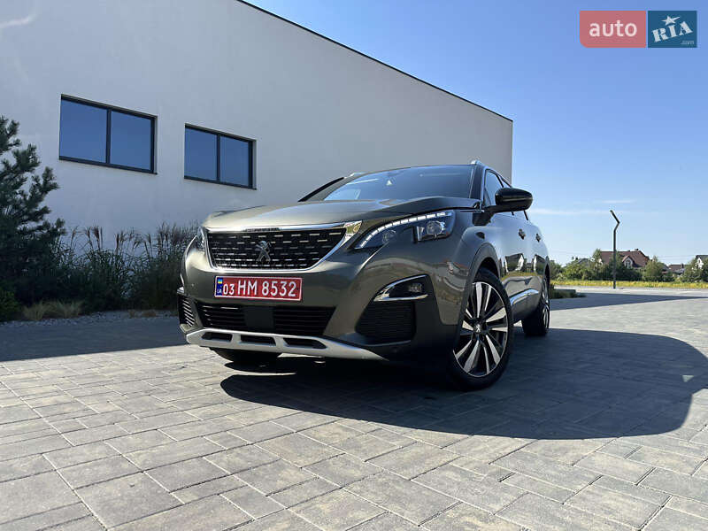 Позашляховик / Кросовер Peugeot 5008 2018 в Луцьку