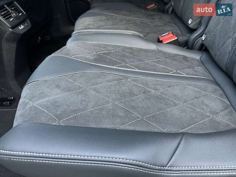 Позашляховик / Кросовер Peugeot 5008 2018 в Луцьку