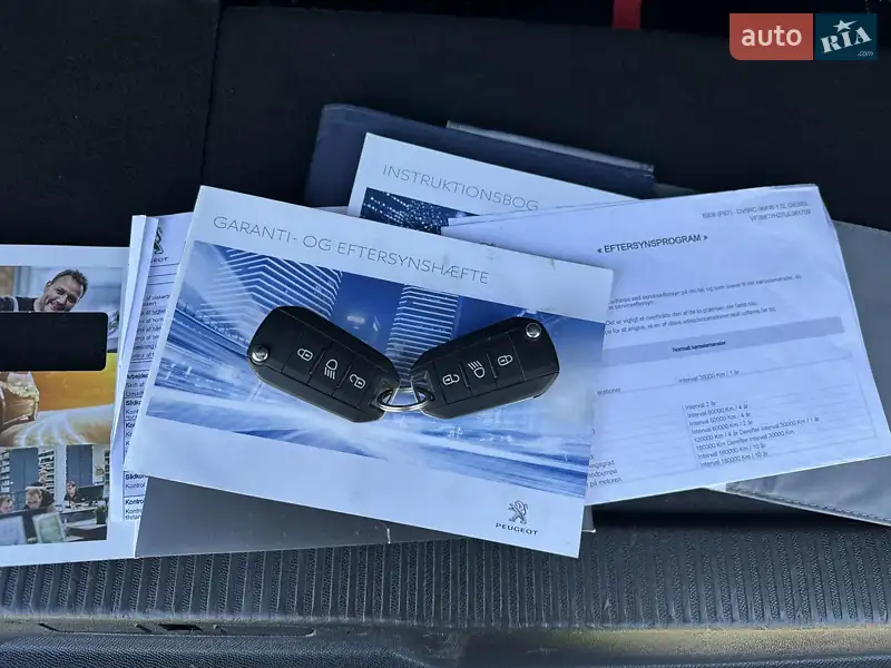 Позашляховик / Кросовер Peugeot 5008 2018 в Луцьку документ