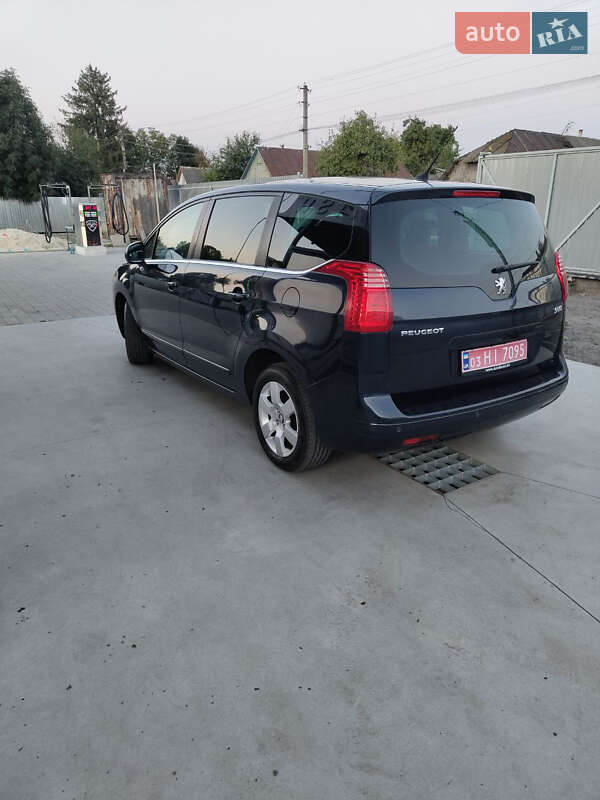 Микровэн Peugeot 5008 2011 в Ровно фото 10 Микровэн Peugeot 5008 2011 в Ровно