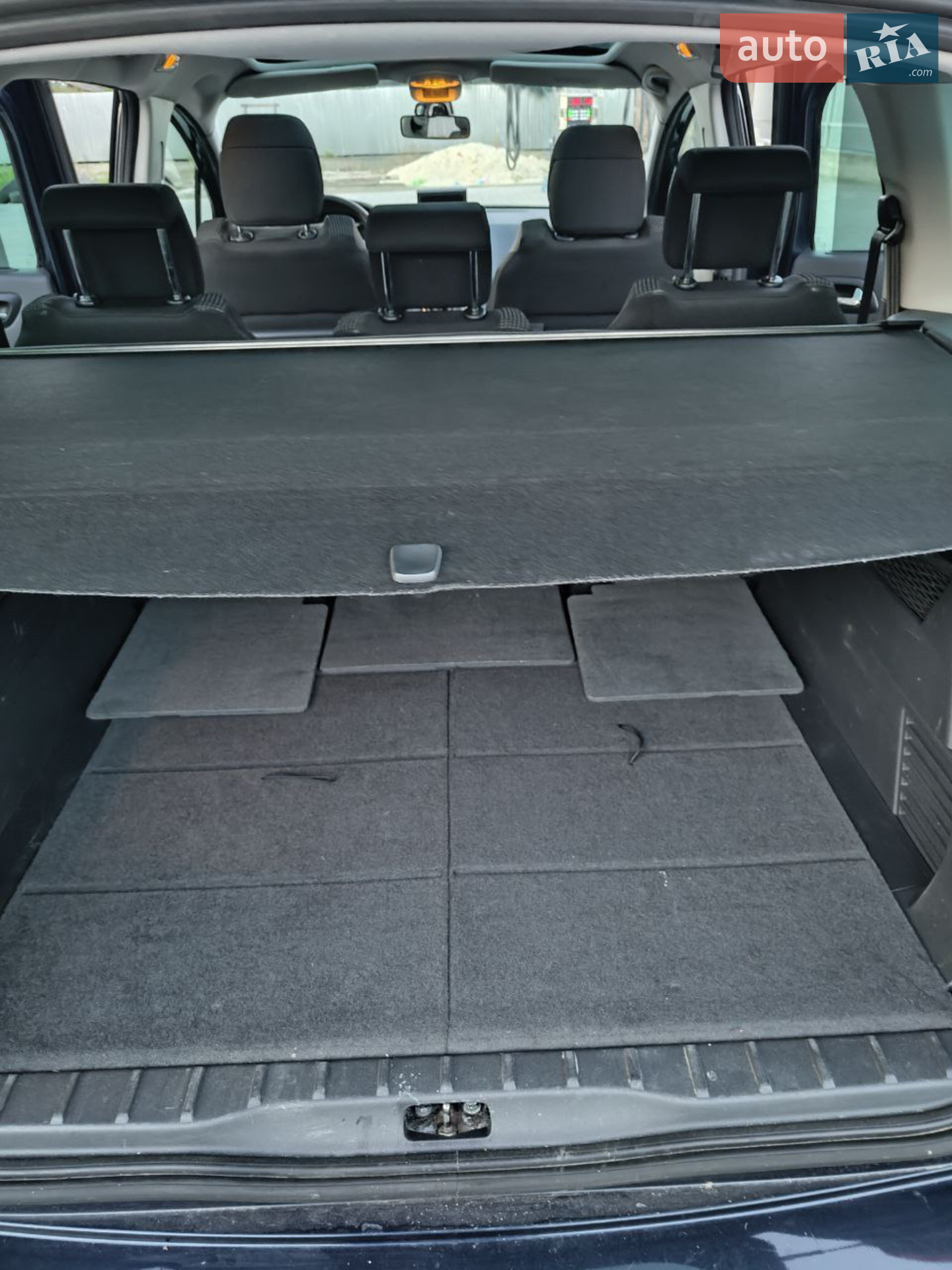 2011 Peugeot 5008 - мініатюра 24