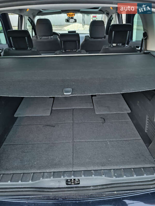 Микровэн Peugeot 5008 2011 в Ровно фото 24 Микровэн Peugeot 5008 2011 в Ровно