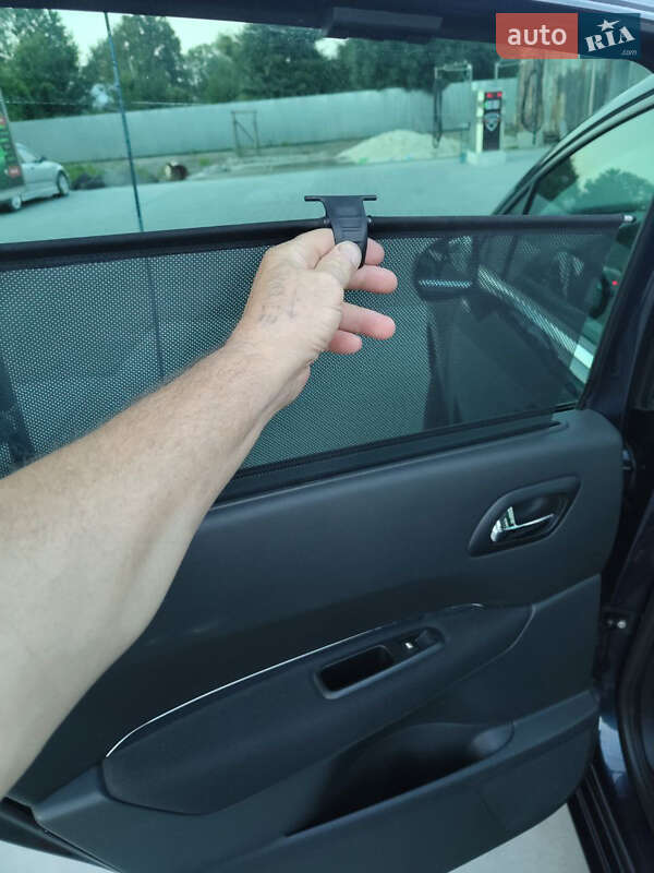 Микровэн Peugeot 5008 2011 в Ровно фото 25 Микровэн Peugeot 5008 2011 в Ровно