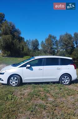 Мікровен Peugeot 5008 2010 в Києві