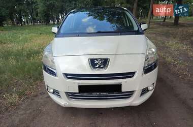 Микровэн Peugeot 5008 2009 в Каменском