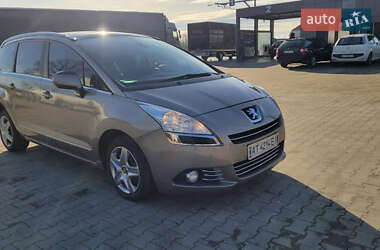 Мікровен Peugeot 5008 2010 в Калуші