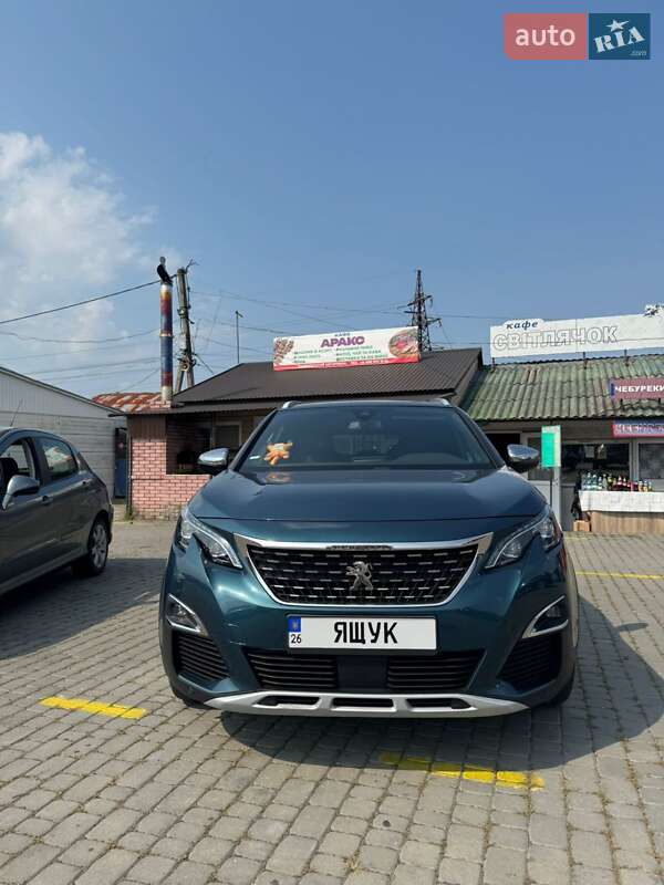 Peugeot 5008 2017
