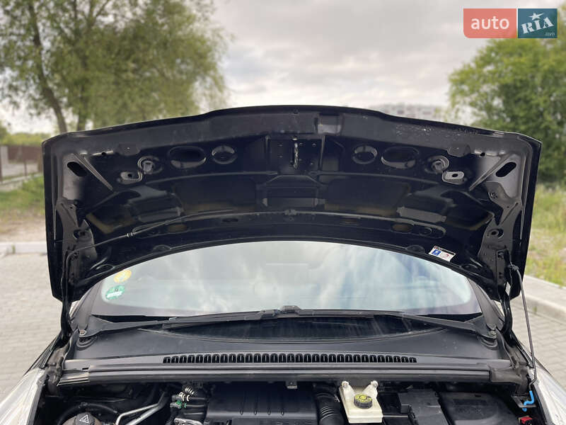 Микровэн Peugeot 5008 2009 в Львове фото 10 Микровэн Peugeot 5008 2009 в Львове